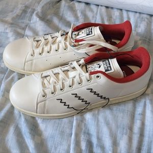 New Adidas Originals Stan Smith's x Disney Pinocchio. Size 10 no box